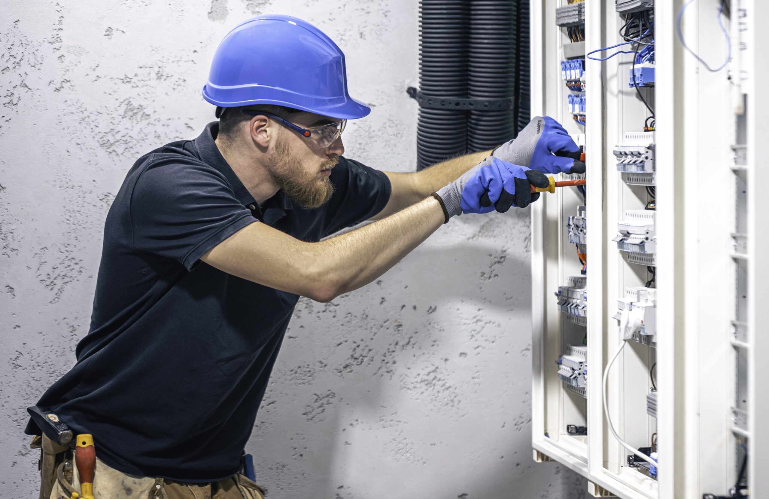 Reliable Electrical Panel Change Services In Miami, FL
