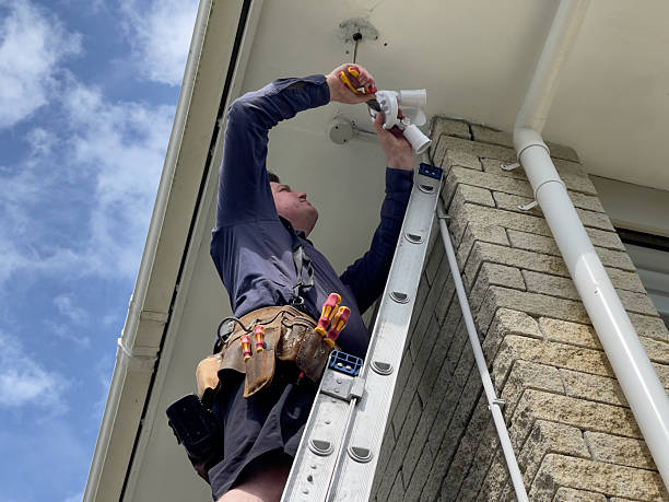 Lighting Electricians Coral Gables for Outdoor Security.