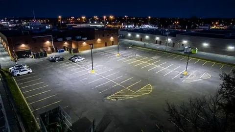 Tamiami, FL Parking Lot Lighting Installation – Who Should I Call?