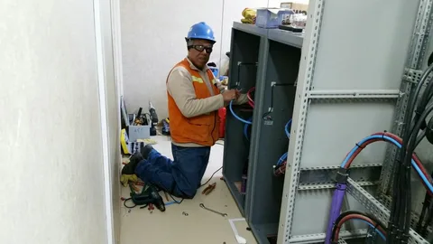 Affordable electrical contractor near me in Miami FL